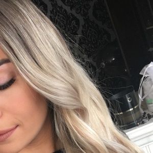 Meet your Posher, Deana